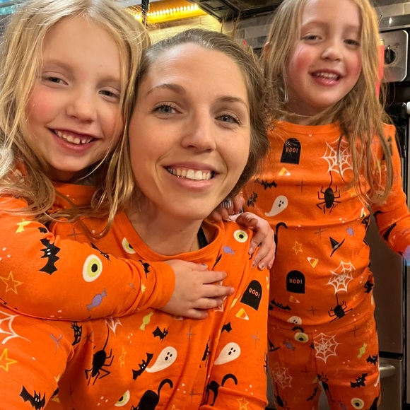 Meet your Posher, Jessica - Picture 7 of 7